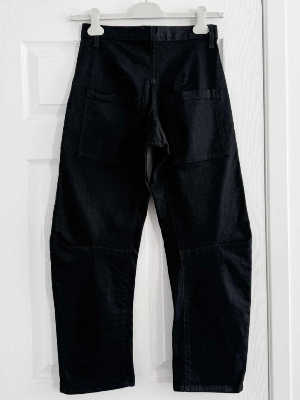 Nili Lotan "Shon" Jeans in "Black", size 24 (fits 25) - Picture 11 of 12